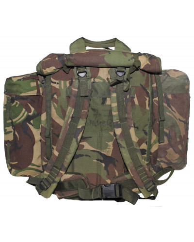 Brit. Rucksack, "Other Arms",Seitentaschen, DPM tarn, gebr.