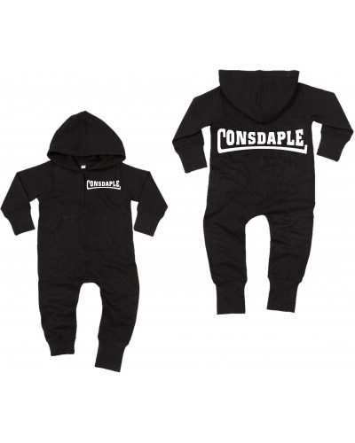 Bestickter Baby Strampler (Consdaple)