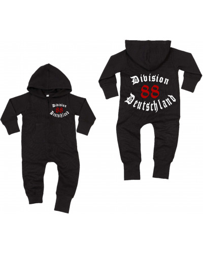 Bestickter Baby Strampler (Division 88 Deutschland)