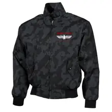 Bestickte Harrington Jacke, Camo - Widerstand, wer nicht kämpft hat verloren - gewählte Variante