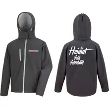 Bestickte Herren Softshell Kapuzenjacke - Nationalist für Heimat, Volk und Vaterland Vorder- und Rückseite