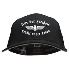 Besticktes Flexfit Basecap "Hödur" - Nur der Freiheit gehört unser Leben Vorderseite