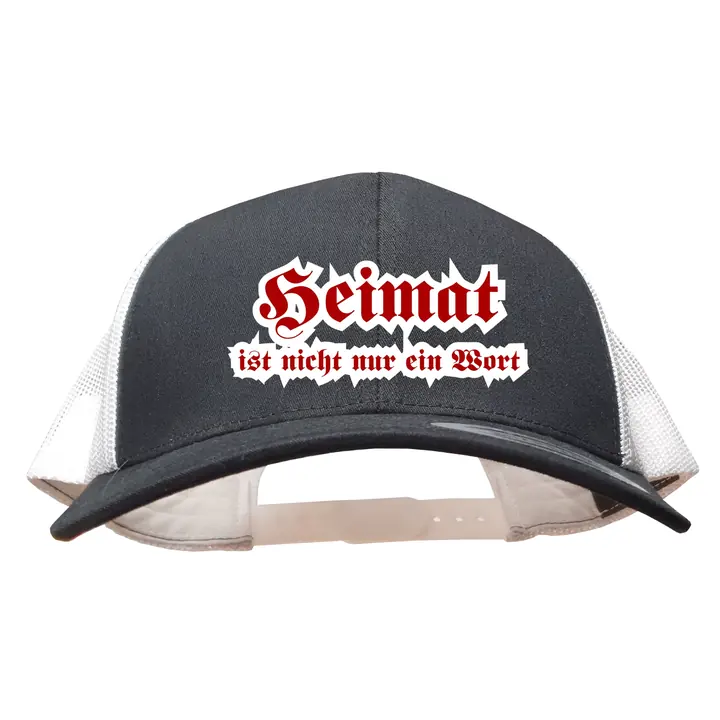 Besticktes Flexfit Basecap "Loki" - Heimat ist nicht nur ein Wort