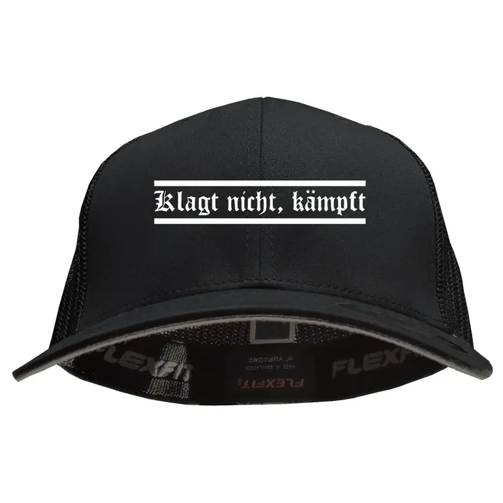 Besticktes Flexfit Basecap "Hödur" - Klagt nicht kämpft