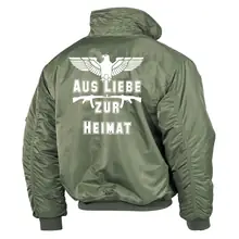 Bestickte Herren CWU Jacke, Oliv - Aus liebe zur Heimat Rückseite