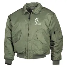 Bestickte Herren CWU Jacke, Oliv - Nein zum Asylheim Vorderseite