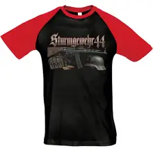 Herren T-Shirt "Bragi" - Sturmgewehr 44, Stahlhelm - gewählte Variante