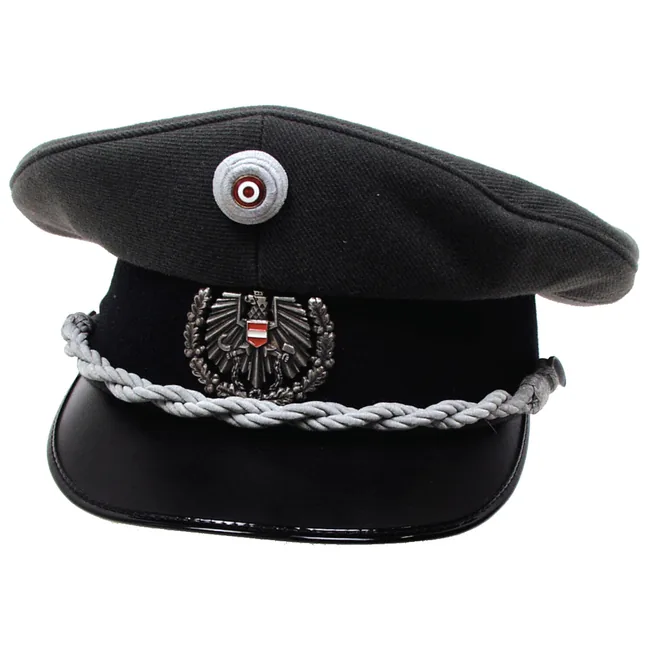 Österr. Schirmmütze, neuwertig