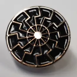 Anstecker "Schwarze Sonne" - Bild 1