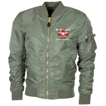 Bestickte MA1 Bomberjacke "Leichtversion" Schwarz - Die Wehrmacht, Helden für Deutschland Vorderseite
