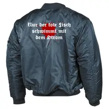 Bestickte MA1 Bomberjacke, Alphablau - Petri Heil Rückseite
