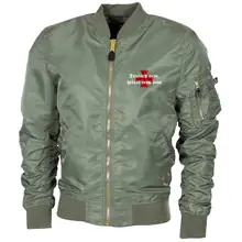 Bestickte MA1 Bomberjacke "Leichtversion" Schwarz - Deutsch sein, heißt treu sein Vorderseite