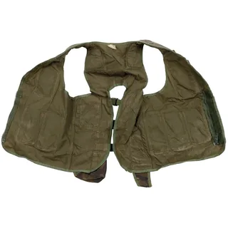 Türk. Tactical Weste, woodland, gebr.