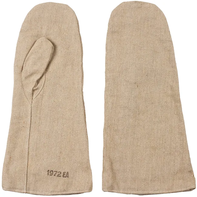 Schweiz. Fausthandschuhe, gefüttert, khaki, neuw.
