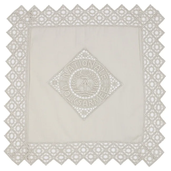 NVA Reservistendeckchen, beige, 29 x 29 cm, neuw.