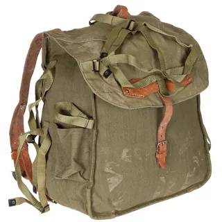 Rumän. Rucksack, oliv, gebr.