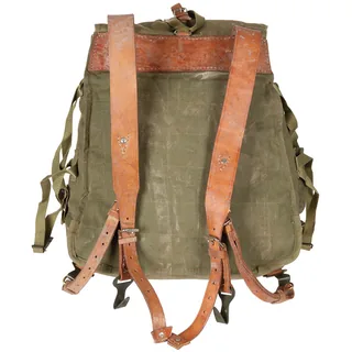 Rumän. Rucksack, oliv, gebr.