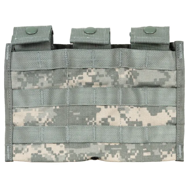 US Magazintasche, "M4", MOLLE, 3-fach, AT-digital, gebr.
