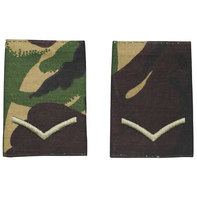 Brit. Schulterklappen, DPM, 10 Paar, LANCE CORPORAL, neuw.