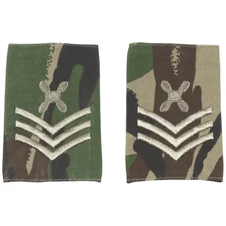 Brit. Schulterklappen, DPM, 10 Paar, SERGEANT TECHNIC.